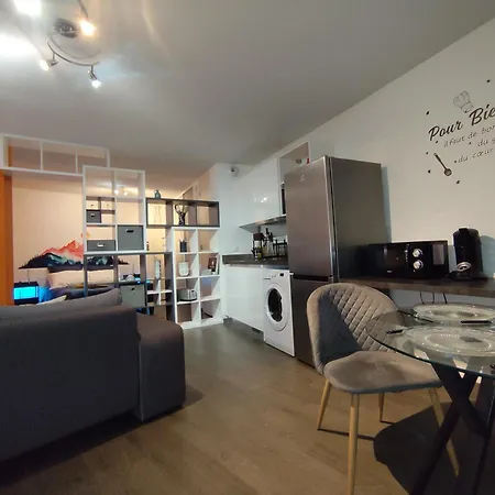 Stellar # Parking - Calme - Proche Thermes Apartment