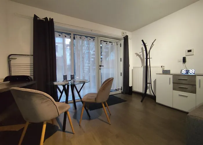 Stellar # Parking - Calme - Proche Thermes إيكس ليه با